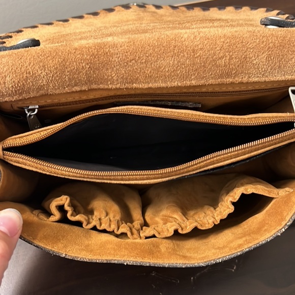 Patricia Nash Tooled Turquoise Crossbody - Picture 4 of 10